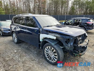 Czwarte zdjęcie samochodu z boku: 2017 INFINITI QX80 BASE VIN:JN8AZ2NE6H9160034 - miniatura
