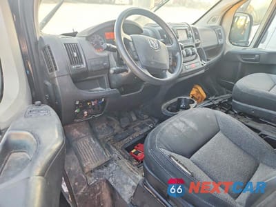 Zdjęcie 8 z 13 samochodu: 2019 RAM PROMASTER 2500 DELIVERY VAN VIN:3C6TRVDG7KE516090 - miniatura
