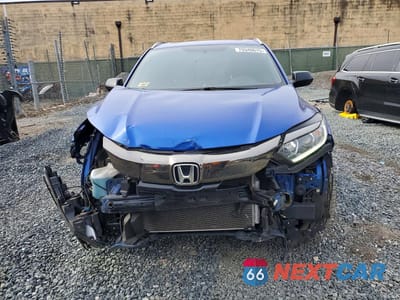 Piąte zdjęcie samochodu w środku: 2021 HONDA HR-V SPORT VIN:3CZRU6H18MM752134 - miniatura