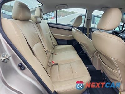 Zdjęcie 10 z 12 samochodu: 2015 SUBARU LEGACY 2.5I PREMIUM VIN:4S3BNAC68F3011366 - miniatura