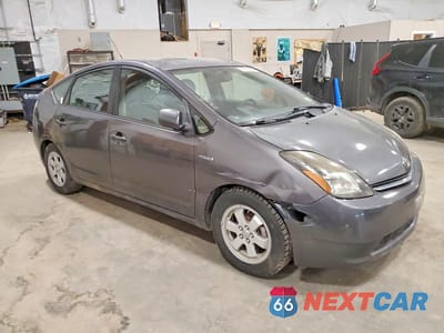 Czwarte zdjęcie samochodu z boku: 2007 TOYOTA PRIUS TOURING VIN:JTDKB20U773277089 - miniatura