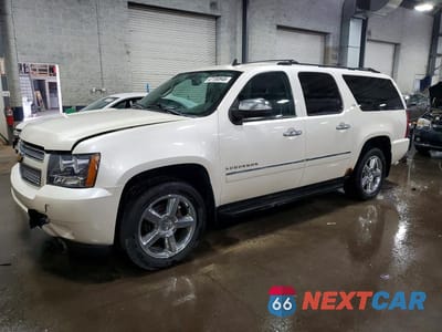 2012 CHEVROLET SUBURBAN K1500 LTZ 1GNSKKE71CR201496 - główne zdjęcie licytacji z USA - miniatura