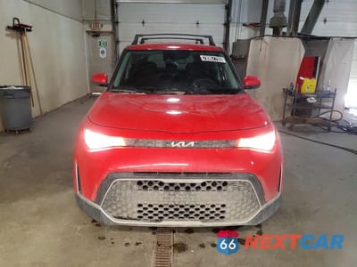 Piąte zdjęcie samochodu w środku: 2024 KIA SOUL LX VIN:KNDJ23AU3R7221064 - miniatura