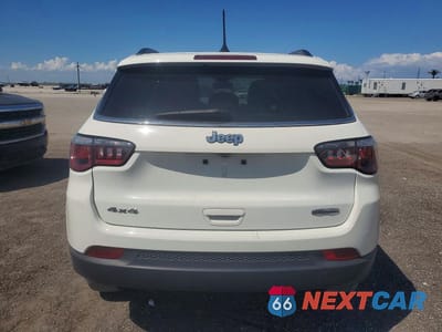 Zdjęcie 6 z 12 samochodu: 2019 JEEP COMPASS LATITUDE VIN:3C4NJDBB2KT812902 - miniatura