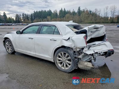 Drugie zdjęcie samochodu z przodu: 2019 CHRYSLER 300 LIMITED VIN:2C3CCAKG2KH631534 - miniatura