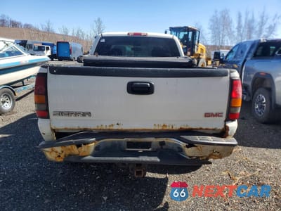 Zdjęcie 6 z 12 samochodu: 2004 GMC NEW SIERRA K1500 VIN:2GTEK19V341299224 - miniatura