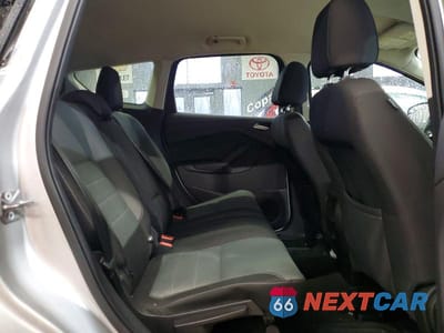 Zdjęcie 11 z 13 samochodu: 2016 FORD ESCAPE SE VIN:1FMCU9GX1GUB85022 - miniatura