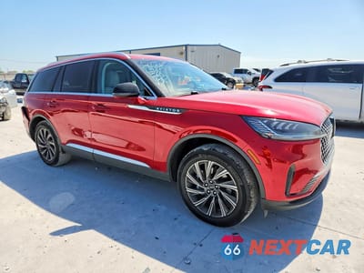 Czwarte zdjęcie samochodu z boku: 2025 LINCOLN AVIATOR VIN:5LM5J6XC6SGL16589 - miniatura