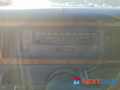 Zdjęcie 9 z 12 samochodu: 1992 CHEVROLET CAPRICE VIN:1G1BL53E5NR117105 - miniatura