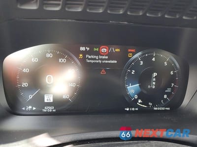 Zdjęcie 9 z 13 samochodu: 2022 VOLVO XC90 T6 MOMENTUM VIN:YV4A22PK9N1816527 - miniatura
