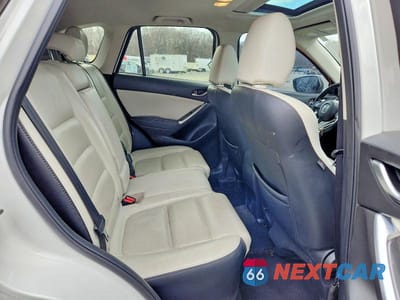 Zdjęcie 11 z 12 samochodu: 2016 MAZDA CX-5 GT VIN:JM3KE4DY1G0732379 - miniatura