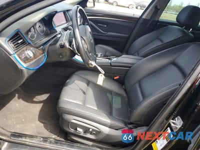 Zdjęcie 7 z 12 samochodu: 2016 BMW 528 I VIN:WBA5A5C58GD528568 - miniatura