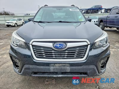 Piąte zdjęcie samochodu w środku: 2019 SUBARU FORESTER PREMIUM VIN:JF2SKAEC5KH411265 - miniatura