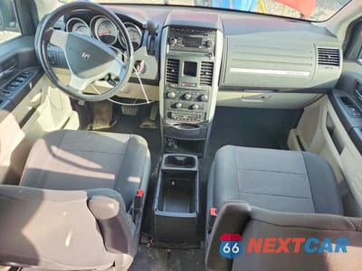 Zdjęcie 8 z 13 samochodu: 2008 DODGE GRAND CARAVAN SXT VIN:1D8HN54P08B116650 - miniatura
