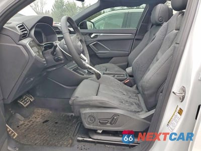 Zdjęcie 7 z 13 samochodu: 2025 AUDI Q3 PROGRESSIV VIN:WA1EECF37S1112277 - miniatura