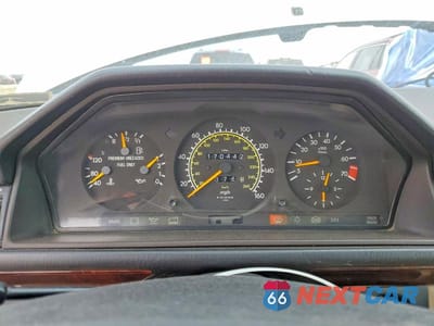 Zdjęcie 9 z 11 samochodu: 1995 MERCEDES-BENZ E 320 VIN:WDBEA66E8SC278587 - miniatura