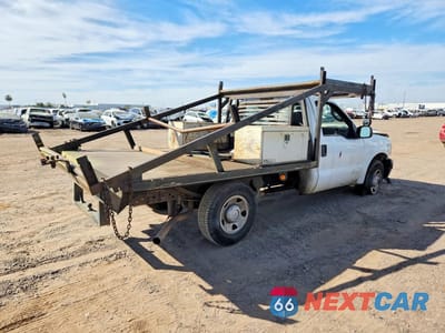 Trzecie zdjęcie samochodu z tyłu: 2006 FORD F250 SUPER DUTY VIN:1FTNF20506EC25185 - miniatura