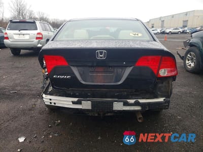 Zdjęcie 6 z 12 samochodu: 2006 HONDA CIVIC EX VIN:2HGFA16826H506459 - miniatura