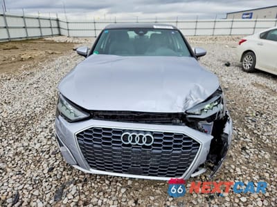 Piąte zdjęcie samochodu w środku: 2022 AUDI A3 PREMIUM VIN:WAUAUDGY3NA060963 - miniatura