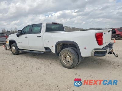 Drugie zdjęcie samochodu z przodu: 2021 CHEVROLET SILVERADO C3500 VIN:1GC4WRE74MF135088 - miniatura