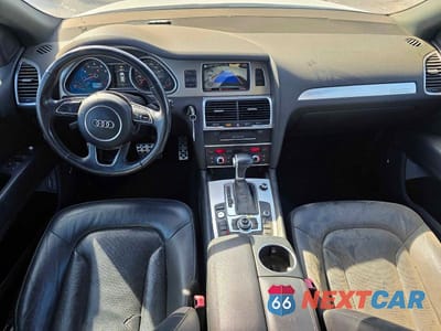 Zdjęcie 9 z 10 samochodu: 2013 AUDI Q7 PRESTIGE VIN:WA1DGAFE3DD011332 - miniatura