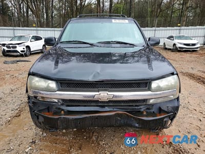 Piąte zdjęcie samochodu w środku: 2004 CHEV TRAILBLAZER VIN:1GNDT13S642398229 - miniatura