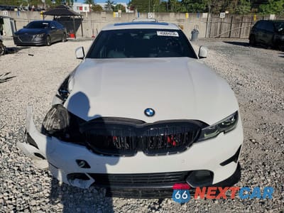 Piąte zdjęcie samochodu w środku: 2020 BMW 330I VIN:WBA5R1C01LFH40185 - miniatura