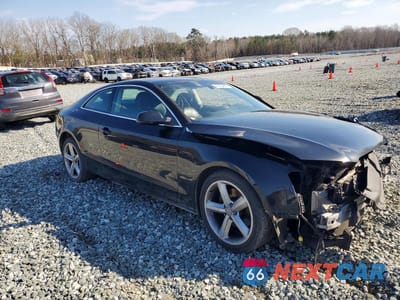 Czwarte zdjęcie samochodu z boku: 2010 AUDI A5 PREMIUM PLUS VIN:WAURFAFR4AA026904 - miniatura