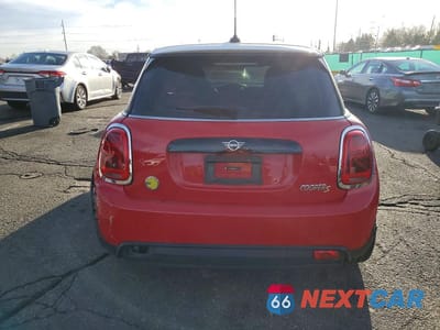 Zdjęcie 6 z 12 samochodu: 2024 MINI COOPER SE VIN:WMW13DJ08R2V87161 - miniatura