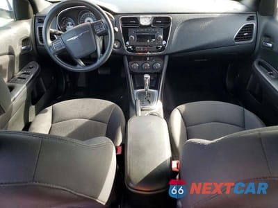 Zdjęcie 8 z 11 samochodu: 2014 CHRYSLER 200 LX VIN:1C3CCBAB6EN123199 - miniatura