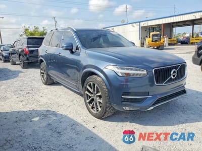 Czwarte zdjęcie samochodu z boku: 2019 VOLVO XC90 T5 MOMENTUM VIN:YV4102CK6K1465809 - miniatura