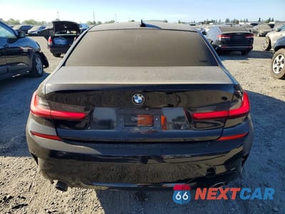 Zdjęcie 6 z 11 samochodu: 2019 BMW 330I VIN:WBA5R1C51KAK06611 - miniatura