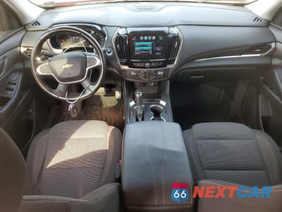 Zdjęcie 8 z 13 samochodu: 2018 CHEVROLET TRAVERSE LT VIN:1GNERGKW3JJ222041 - miniatura