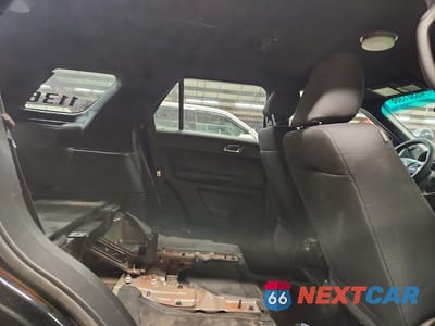 Zdjęcie 11 z 13 samochodu: 2017 FORD EXPLORER POLICE INTERCEPTOR VIN:1FM5K8AR7HGA44717 - miniatura
