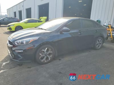 2021 KIA FORTE LXS 3KPF24AD3ME358770 - główne zdjęcie licytacji z USA - miniatura