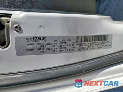 Zdjęcie 14 z 14 samochodu: 2018 DODGE GRAND CARAVAN SE VIN:2C4RDGBG2JR152917 - miniatura