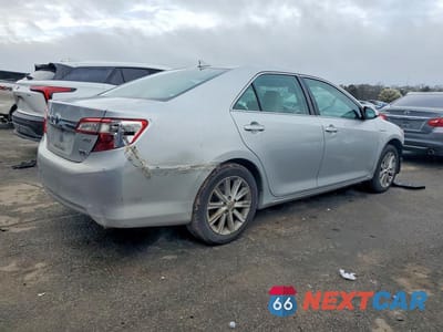 Trzecie zdjęcie samochodu z tyłu: 2012 TOYOTA CAMRY HYBRID XLE VIN:4T1BD1FK9CU052523 - miniatura