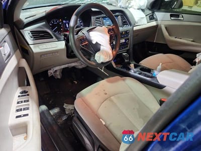 Zdjęcie 8 z 12 samochodu: 2017 HYUNDAI SONATA SE VIN:5NPE24AFXHH524202 - miniatura