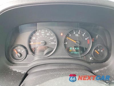 Zdjęcie 9 z 13 samochodu: 2011 JEEP PATRIOT SPORT VIN:1J4NF1GB4BD277399 - miniatura