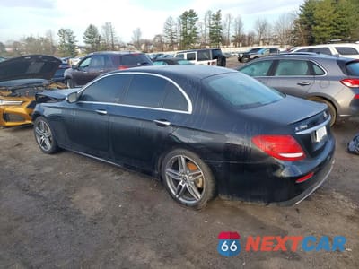 Drugie zdjęcie samochodu z przodu: 2019 MERCEDES-BENZ E 300 4MATIC VIN:WDDZF4KB4KA690561 - miniatura