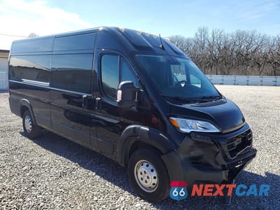 Czwarte zdjęcie samochodu z boku: 2023 RAM PROMASTER 3500 DELIVERY VAN VIN:3C6MRVJG0PE557757 - miniatura