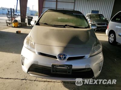 Piąte zdjęcie samochodu w środku: 2013 TOYOTA PRIUS TWO VIN:JTDKN3DU2D0351345 - miniatura