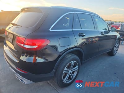 Trzecie zdjęcie samochodu z tyłu: 2016 MERCEDES-BENZ GLC 300 VIN:WDC0G4JBXGF086177 - miniatura