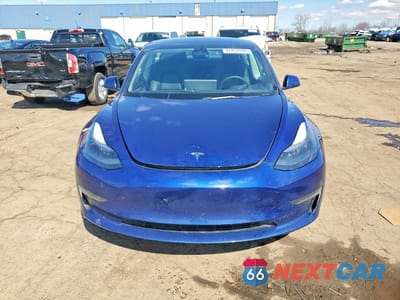 Piąte zdjęcie samochodu w środku: 2022 TESLA MODEL 3 VIN:5YJ3E1EA8NF369865 - miniatura