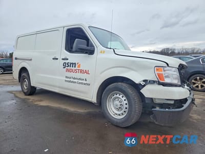 Czwarte zdjęcie samochodu z boku: 2018 NISSAN NV VIN:1N6BF0KY0JN800163 - miniatura