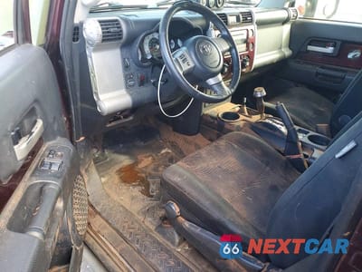 Zdjęcie 8 z 13 samochodu: 2007 TOYOTA FJ CRUISER BASE VIN:JTEBU11F370066666 - miniatura