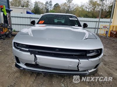 Piąte zdjęcie samochodu w środku: 2025 DODGE CHARGER DAYTONA R VIN:2C3CDBCK1SR547110 - miniatura
