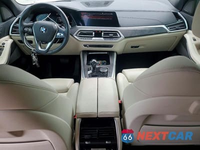 Zdjęcie 8 z 14 samochodu: 2021 BMW X5 XDRIVE40I VIN:5UXCR6C02M9E06253 - miniatura
