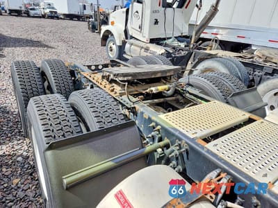 Zdjęcie 9 z 10 samochodu: 2019 INTERNATIONAL LT625 SEMI TRUCK VIN:3HSDZTZR8KN729018 - miniatura