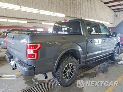 Trzecie zdjęcie samochodu z tyłu: 2019 FORD F150 SUPERCREW VIN:1FTEW1EPXKFC06667 - miniatura